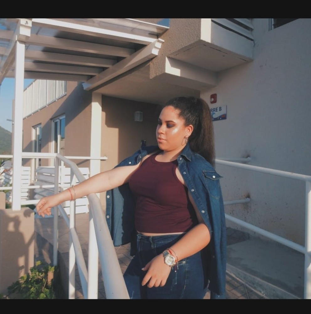 Meet your Posher, Andreina